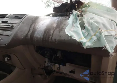 2002 Honda Civic Lx z USA, uszkodzony, nr VIN 2HGES16562H592349